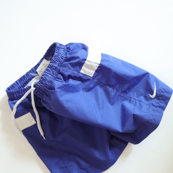 Vintage 90-00s Nike Navy Swim Trunk / Youth S, 4Y - Picture 5 of 6